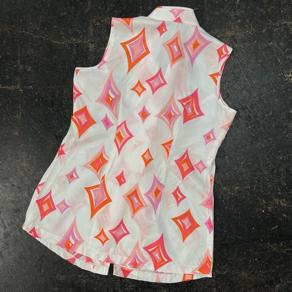 Vintage 60s/70s Printed Side Slit Sleeveless Blouse - Picture 7 of 9